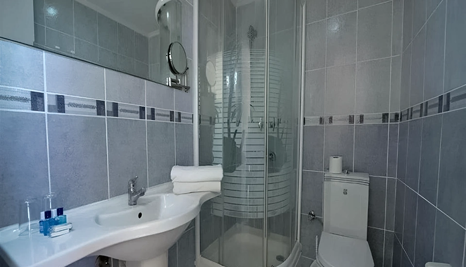 هتل سنتینوس بیچ کوش آداسی